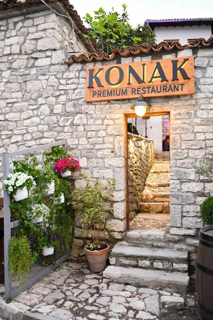 Konak_Albania_slider_image_1