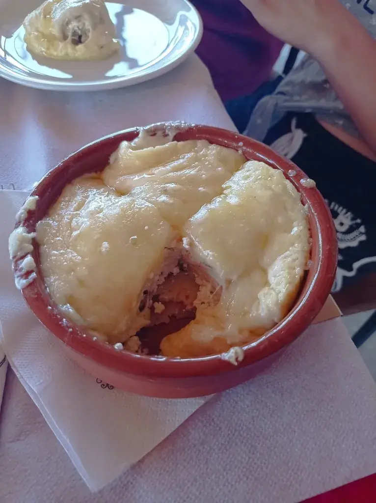 Menu_Mbrica Restaurant Traditional Food_Albania_image_6