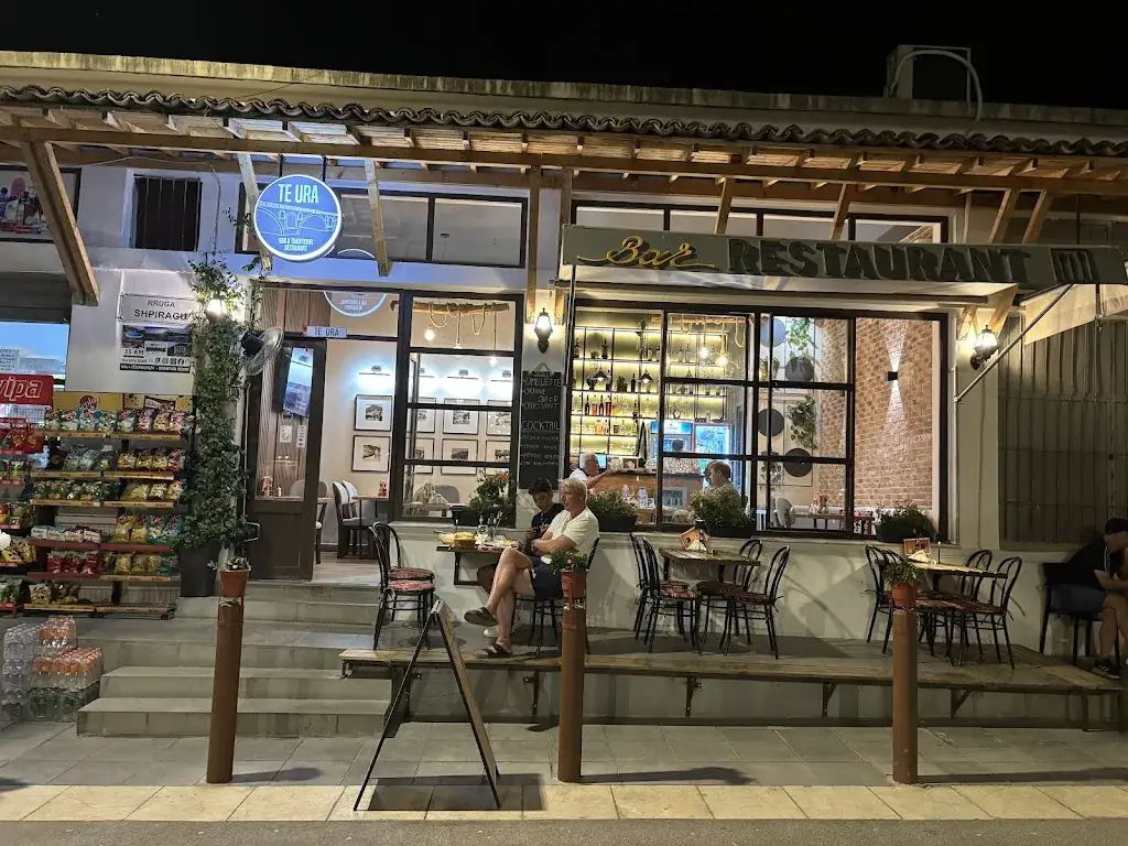 "Te Ura" Bar & Traditional restaurant restaurant in Albania