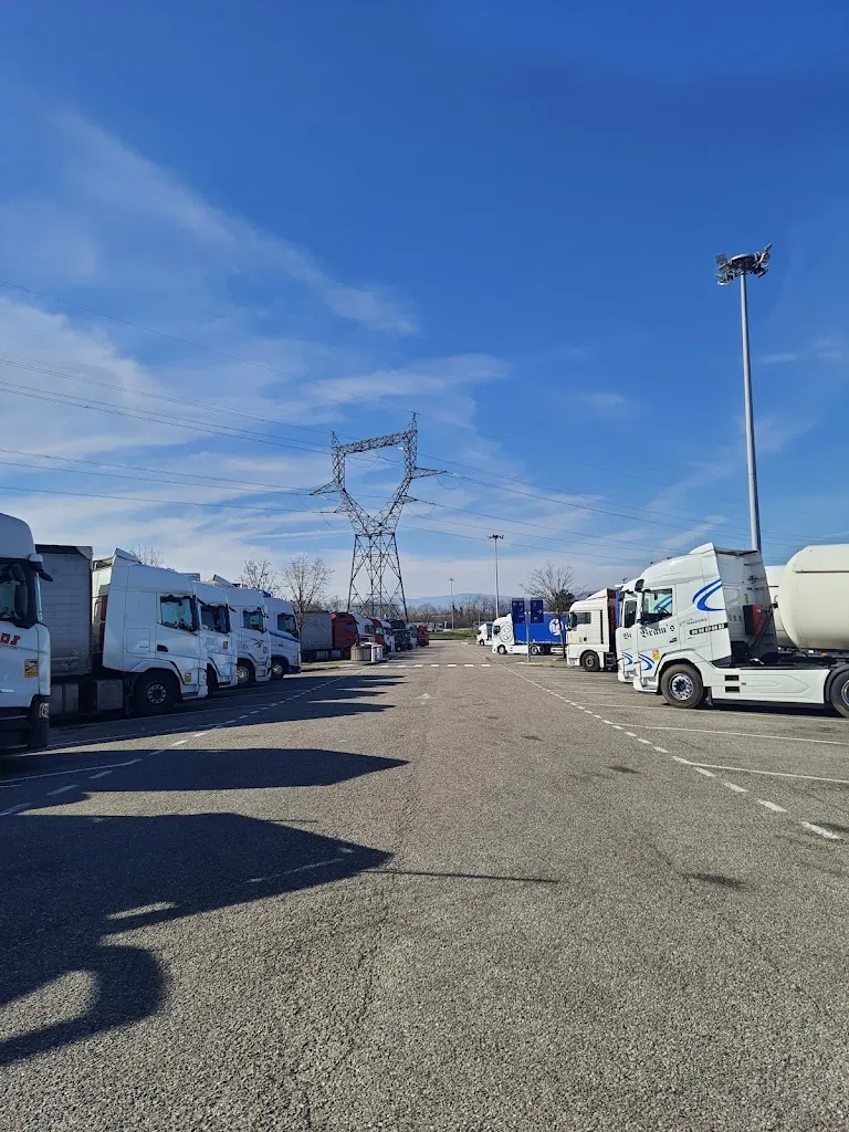 Aire de Roussillon_Roussillon_slider_image_3