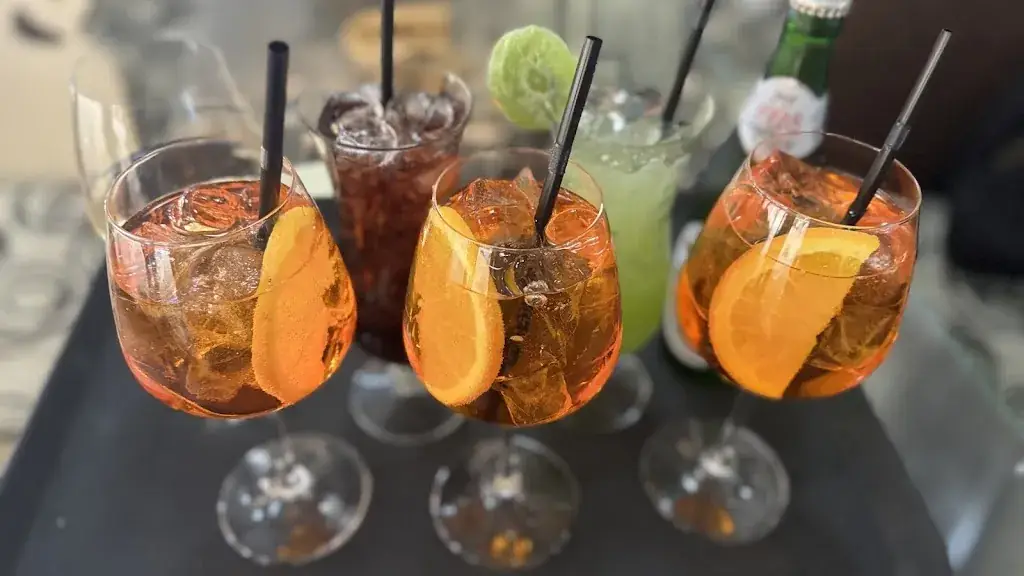 Bar Restaurant Piazza Grill_Albania_slider_image_3