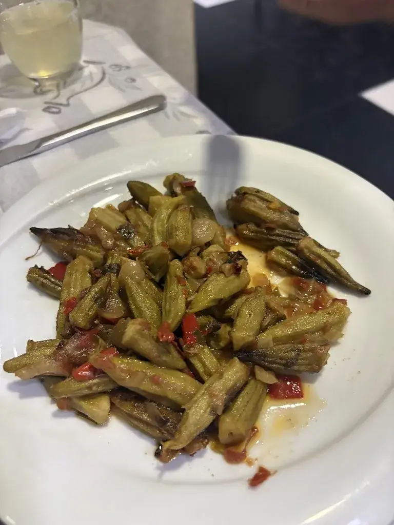 Shannon White_Traditional Food Anxhelo_Albania_review