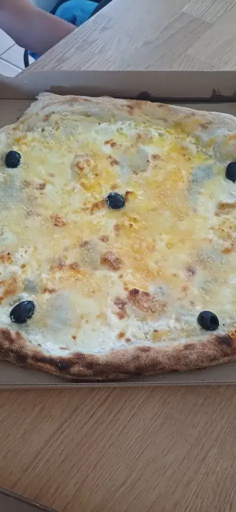 Edwige Zaragoza_Chez simonetti_Bérat_recensione