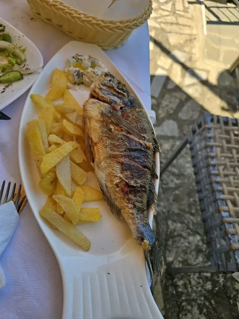 Menu_Lorenc Secret Garden Restaurant & Bar_Albania_image_7