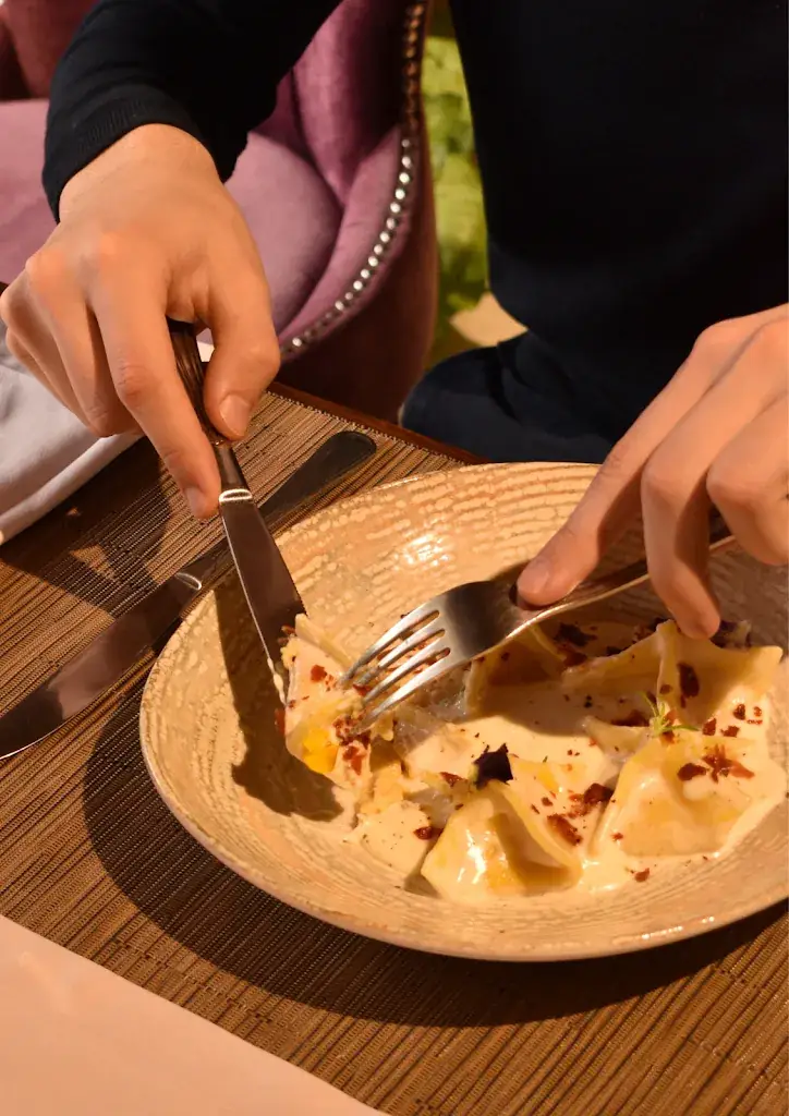 Restaurant Rezidenca Desaret_Albania_slider_image_2