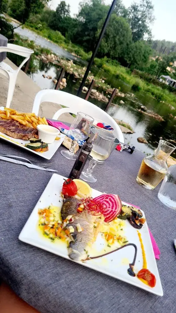 Yasmina !_Guinguette de la Lecque_Bordezac_review