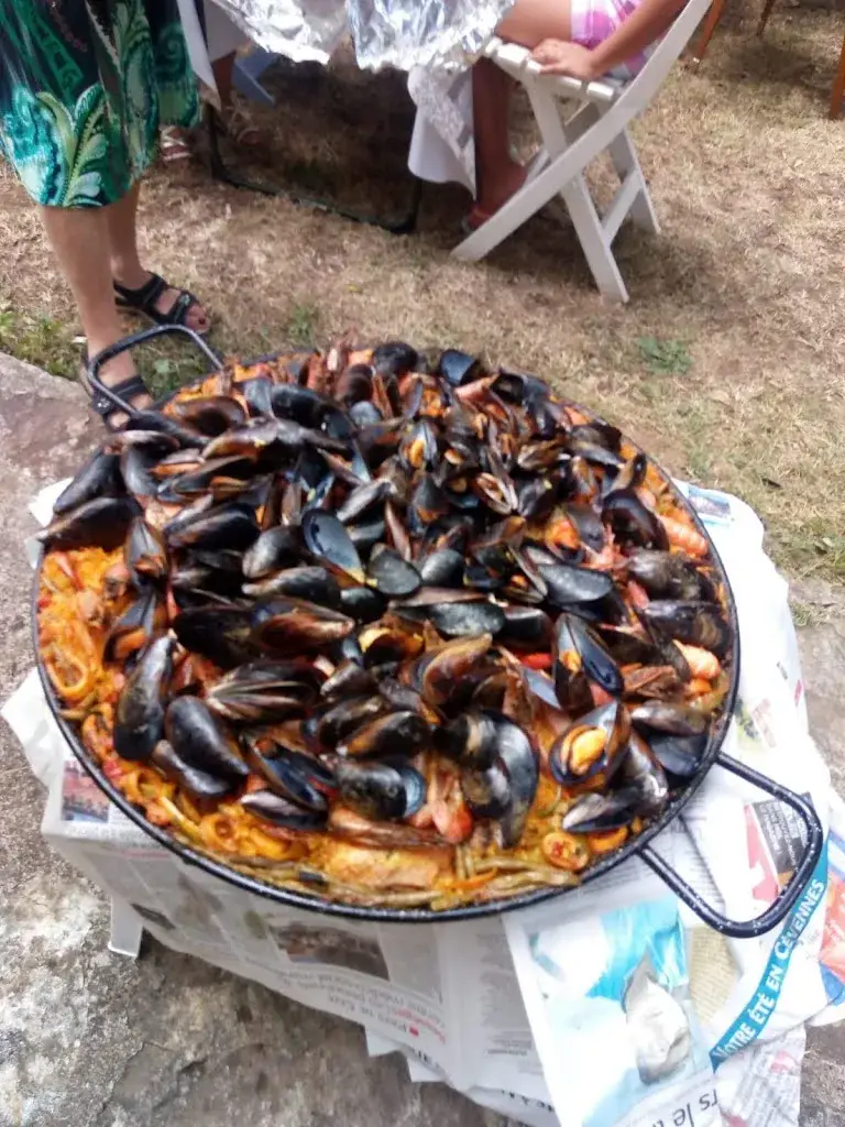 Алёнушка Бэсомэ_Bar Restaurant De La Placette_Bessèges_review