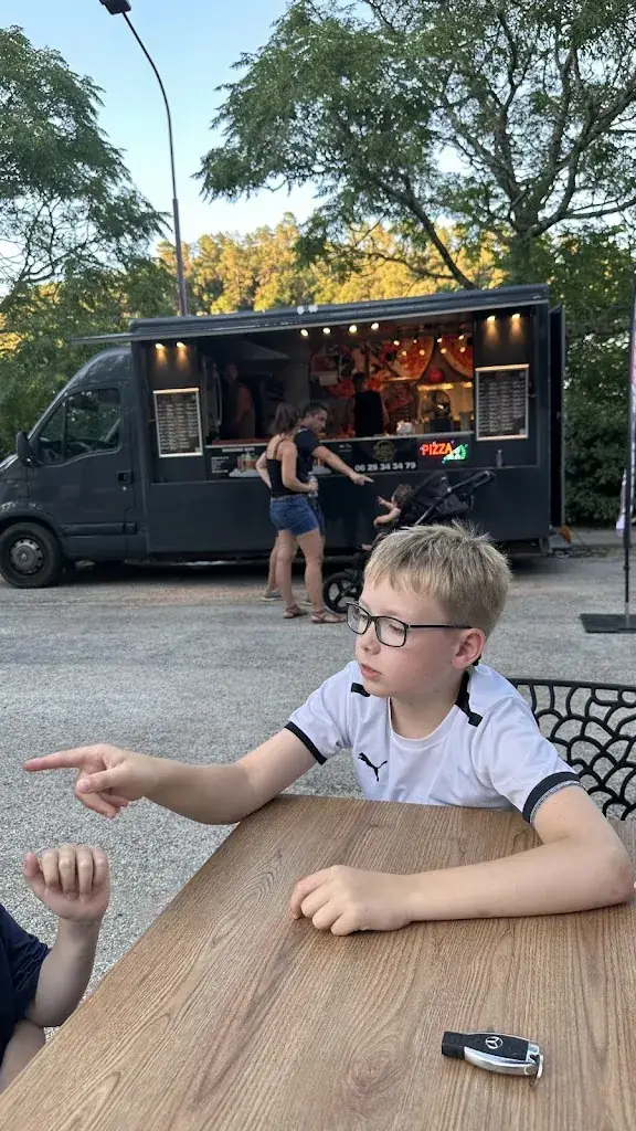 Sven Culley_Planet Pizza Bessèges_Bessèges_recensione