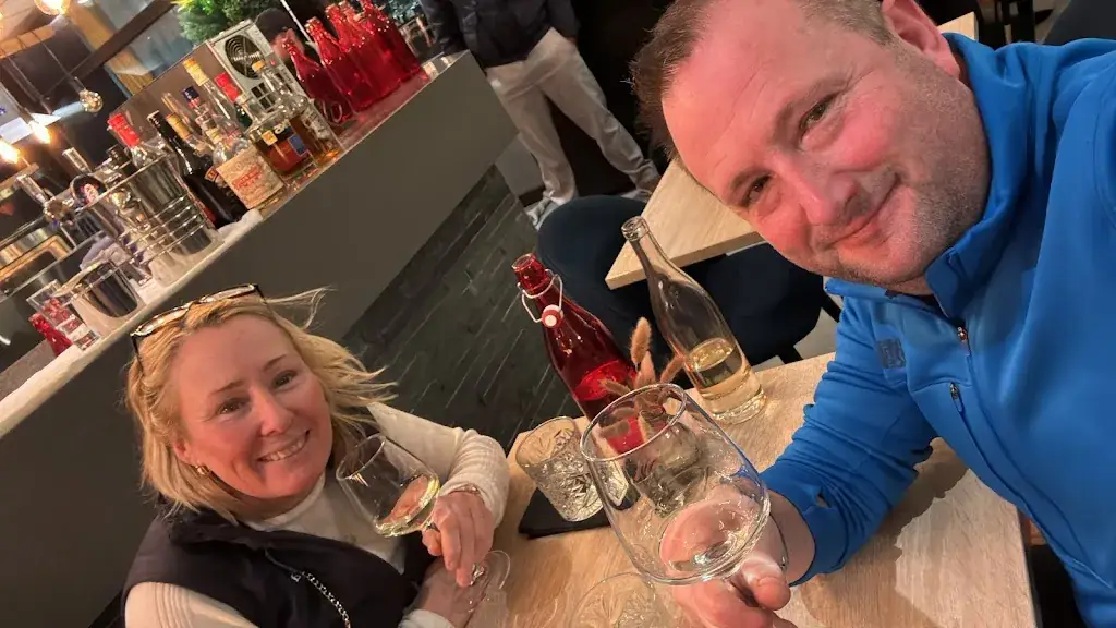 John Lendrum_L'escabeau_Échelles_review