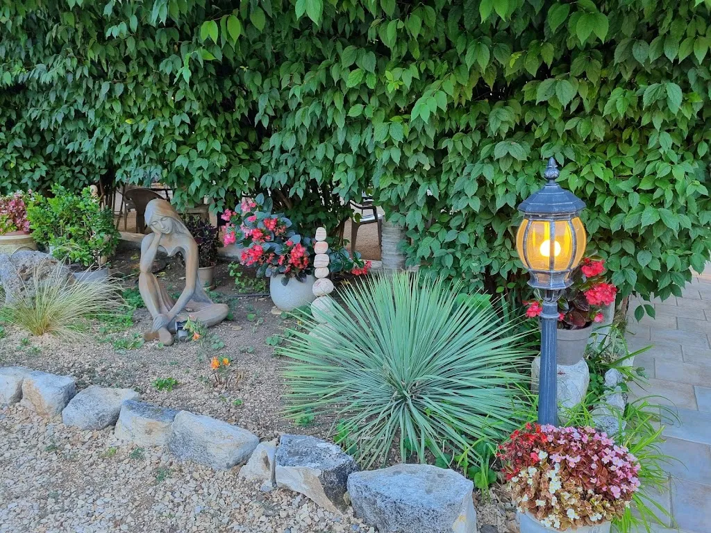 Bi Hrt_Restaurant L'Assiette Provençale_Saint-Ambroix_review