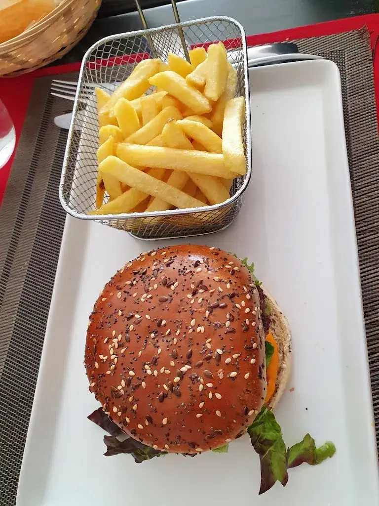 C D_Le Bistroquet_Courry_review