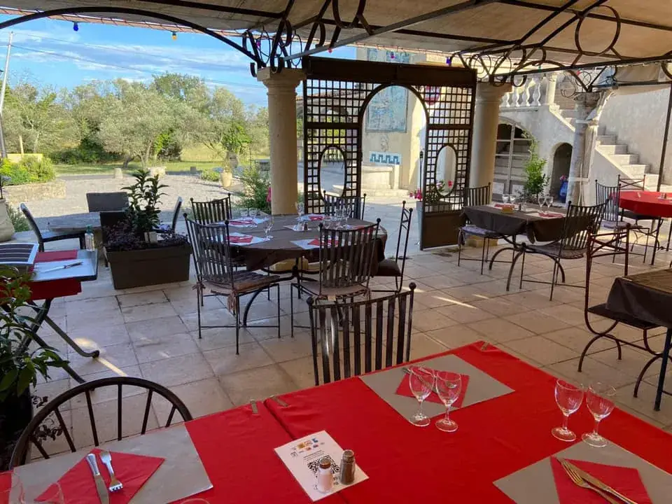 Le Bistroquet_Courry_slider_image_1