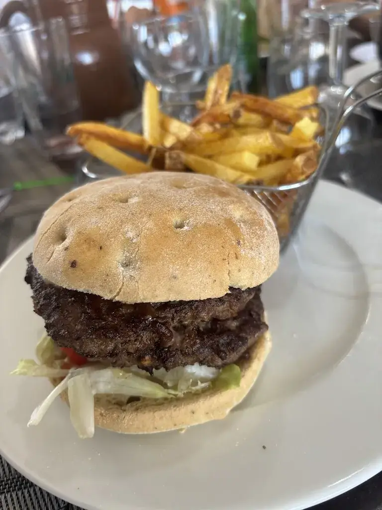 Le Bistroquet_Courry_slider_image_3