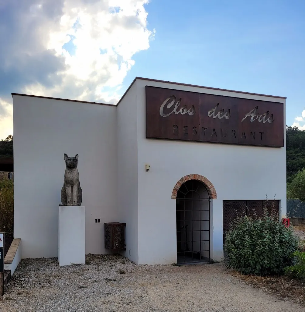 JJ YAN_Le Clos des arts_Mages_review