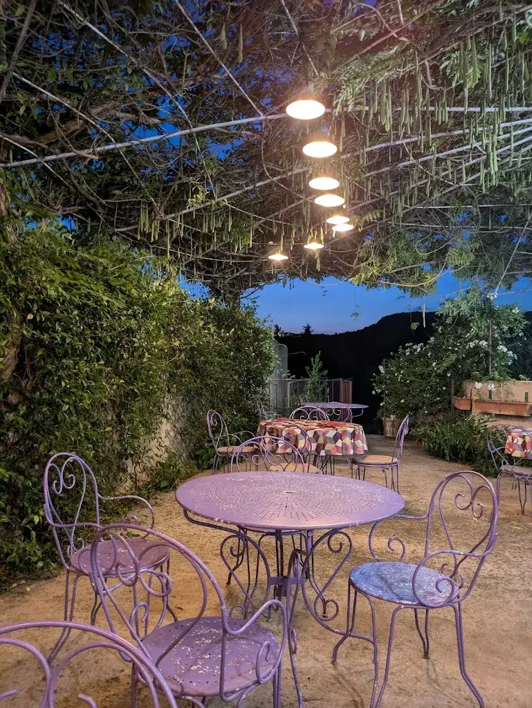 Restaurant La Provence restaurant à Saint-Bonnet-du-Gard