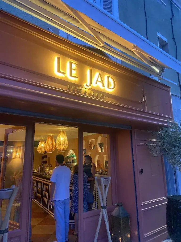 Maddie Pollock_Le Jad restaurant_Manduel_review