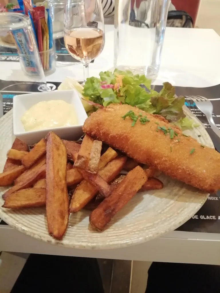 Laurie Ausset - Gilbert_Le Bistrot_Lédenon_review