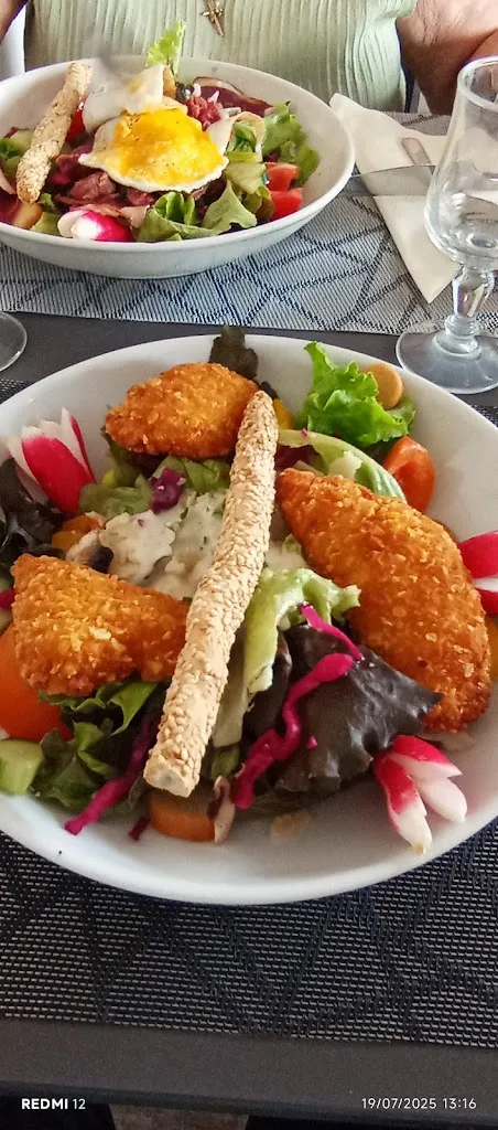 Le Bistrot_Lédenon_slider_image_2