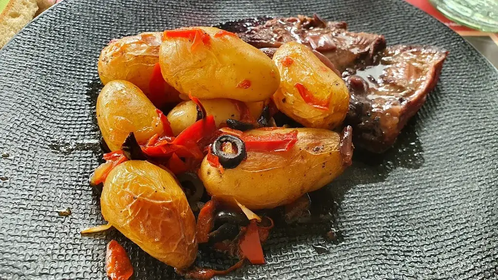 Béatrice TOFFANELLO_Brasserie l'Industrie_Montredon-des-Corbières_review