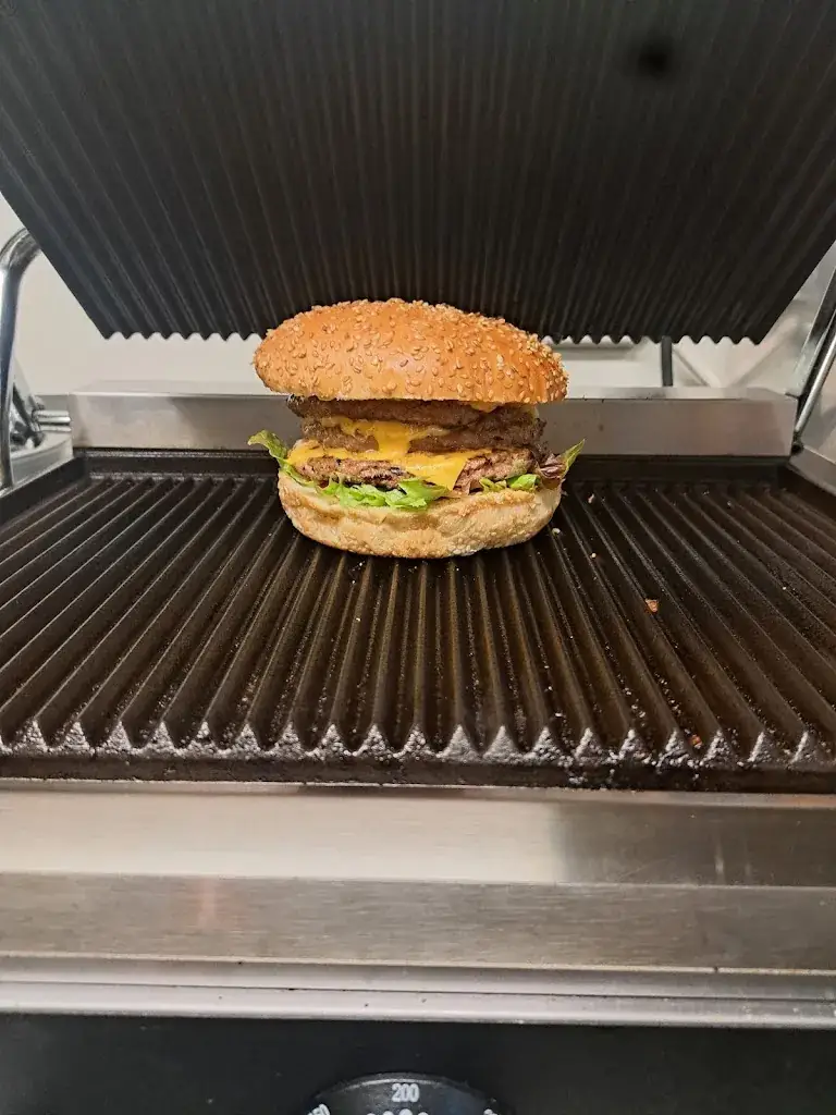 Menu_Chez Ma'Mi_Bizanet_image_4