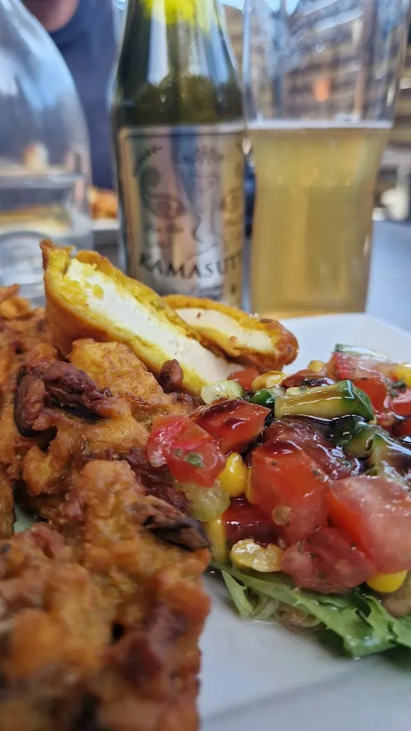 Dale Godwin_Le Taj Mahal_Béziers_review