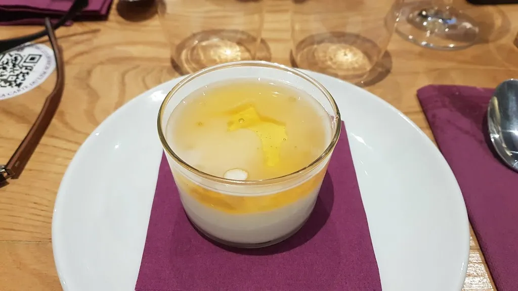 Aksarin Sukkongcharatpong_LES TEMPS MODERNES_Blagnac_review