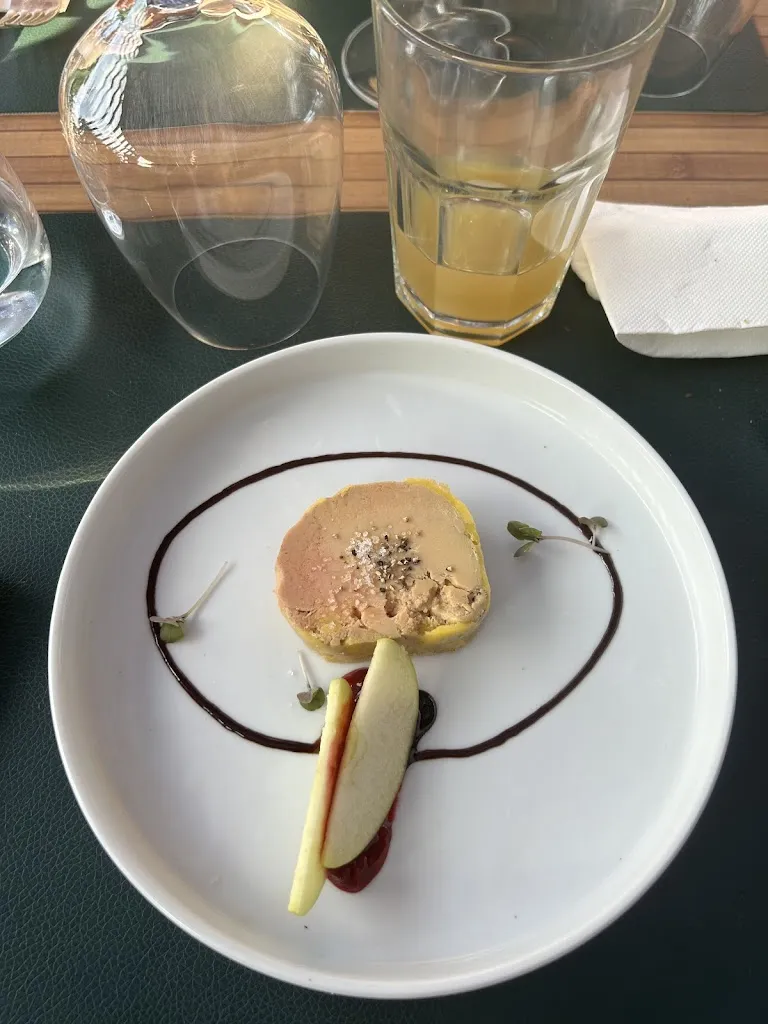 Anne-Sophie Verger_La table de Nicolas_Biars-sur-Cère_review