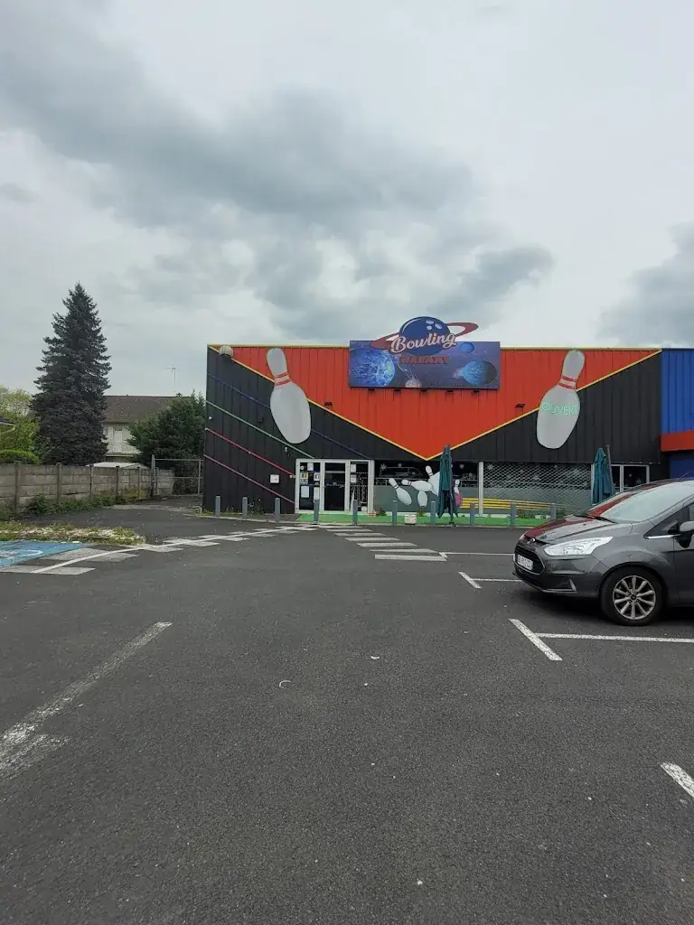 caroline labbé_Galaxy Bowling_Biars-sur-Cère_review