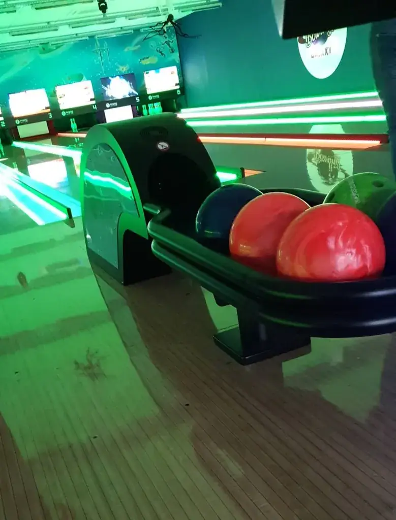 X D_Galaxy Bowling_Biars-sur-Cère_review
