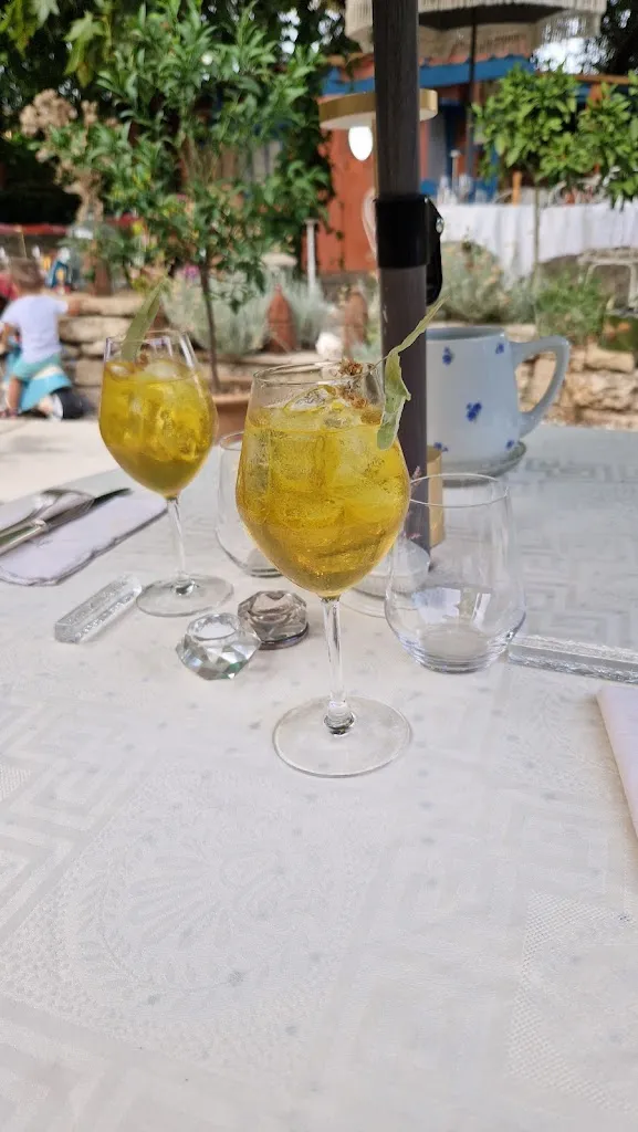 Menu_Cacha Restaurant_Boisseron_image_9