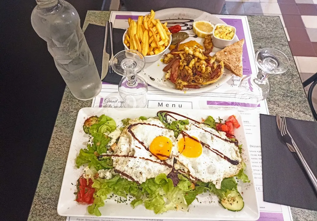 Grand Café de La Poste_Carmaux_slider_image_3