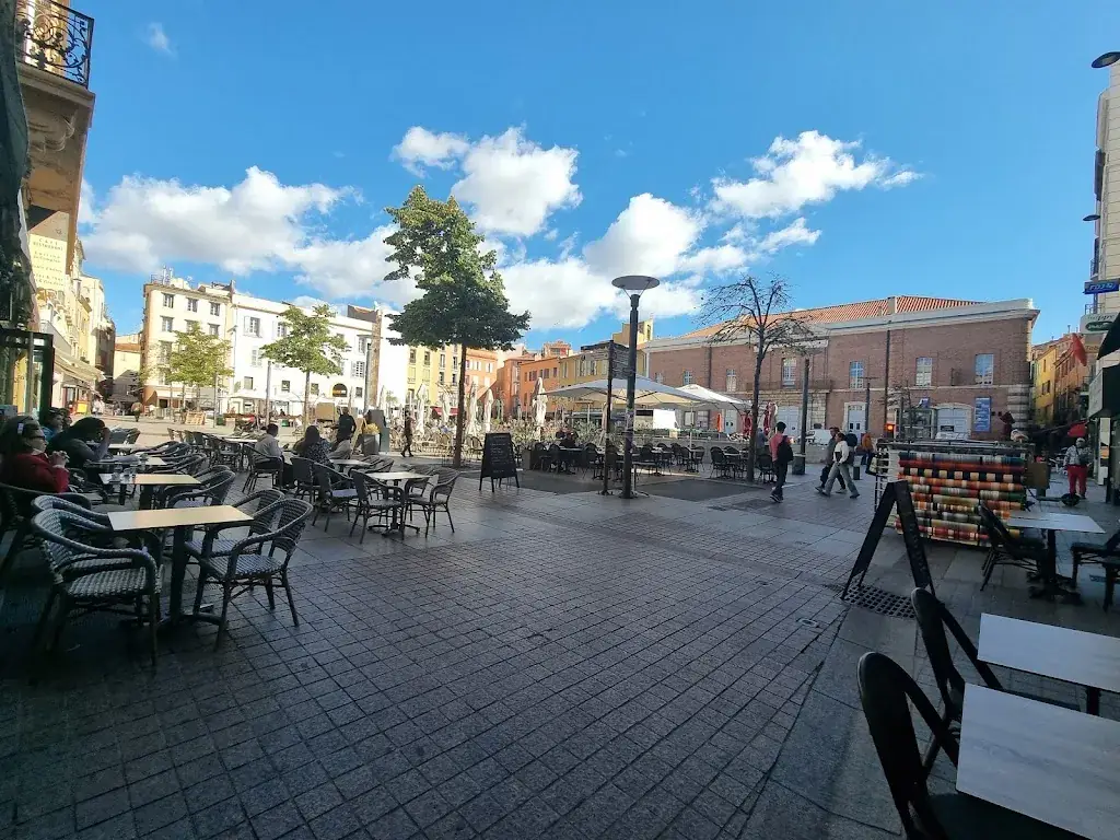 Perpignan restaurant in Bompas