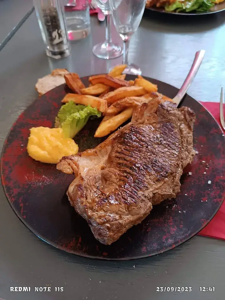 Menu_Restaurant CHEZ EDDY_Boujan-sur-Libron_image_5