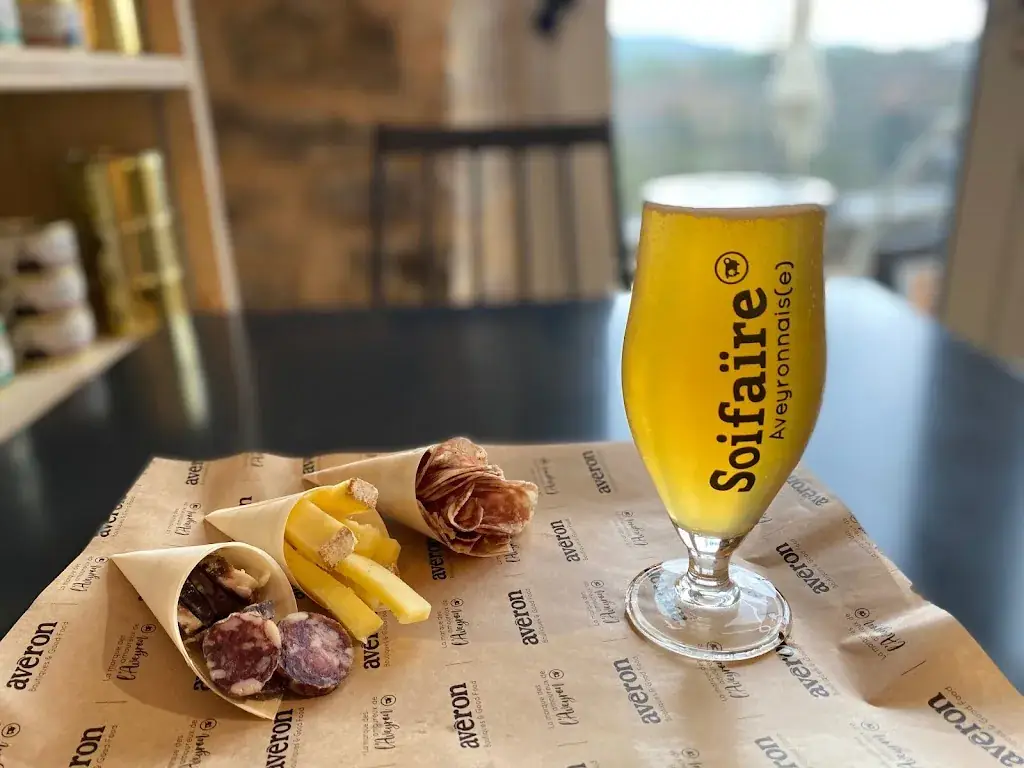 Avéron Restaurant Local & Boutique_Bozouls_slider_image_3