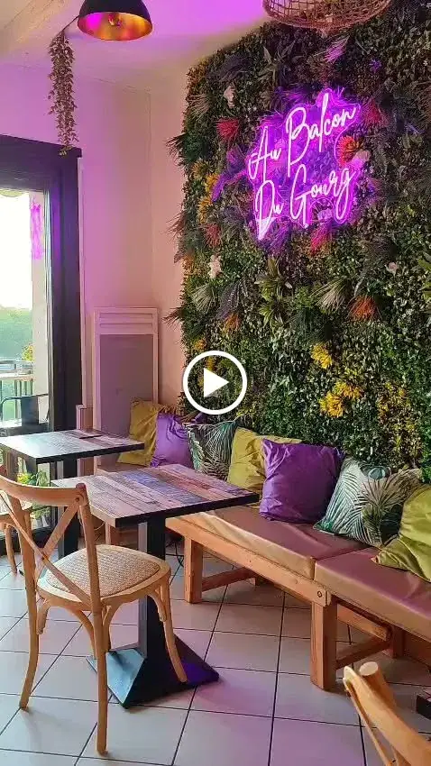 Au balcon du Gourg_Bozouls_slider_image_2