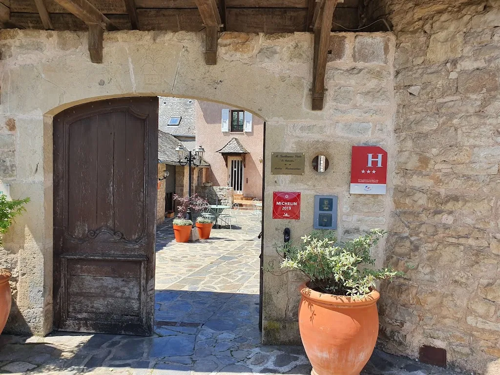 Le Belvédère-Christine & Guillaume Viala ristorante a Bozouls