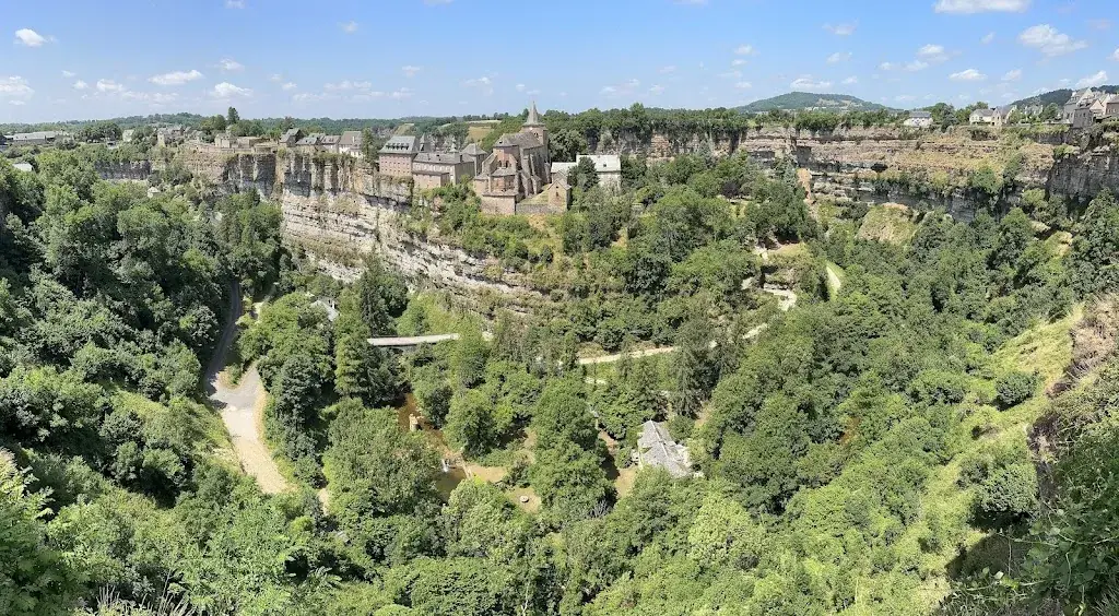 DEUS VULT (EREBOS)_La Maison Bouteille_Bozouls_review