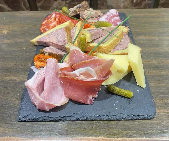 Menu_LA PETITE PLACE_Bozouls_image_5