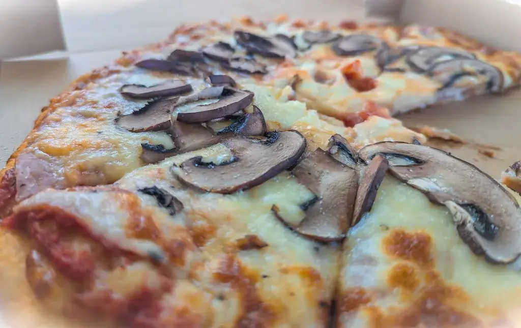 Joysith_Pizzeria Del Traouc_Bozouls_review