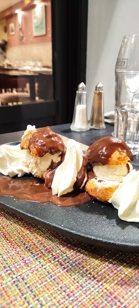 Nikolaos Geranis_Maison Benezech - Restaurant Le Grand Bleu_Bouzigues_review