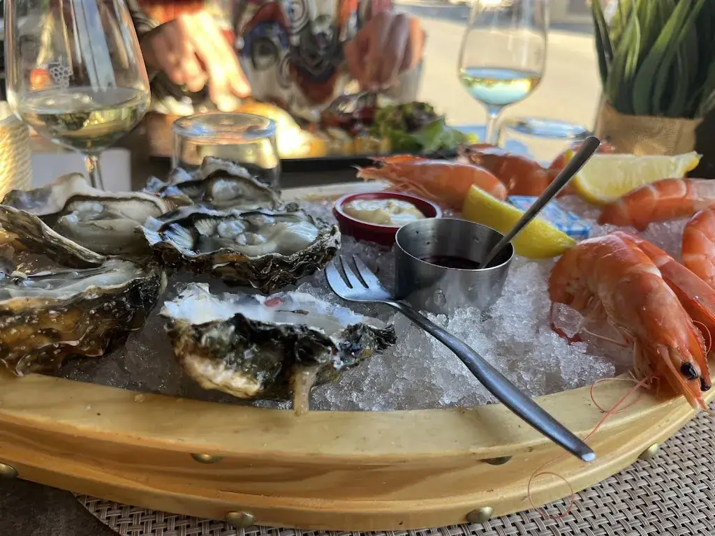 Hedda Donning_Le Bosigas Bouzigues_Bouzigues_recensione