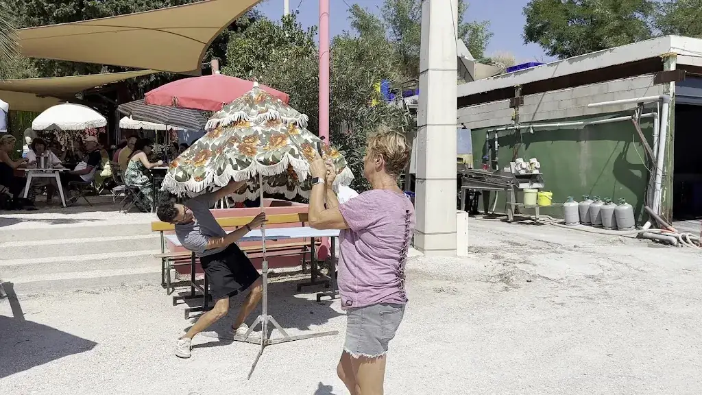 Les Demoiselles Dupuy_Bouzigues_slider_image_2