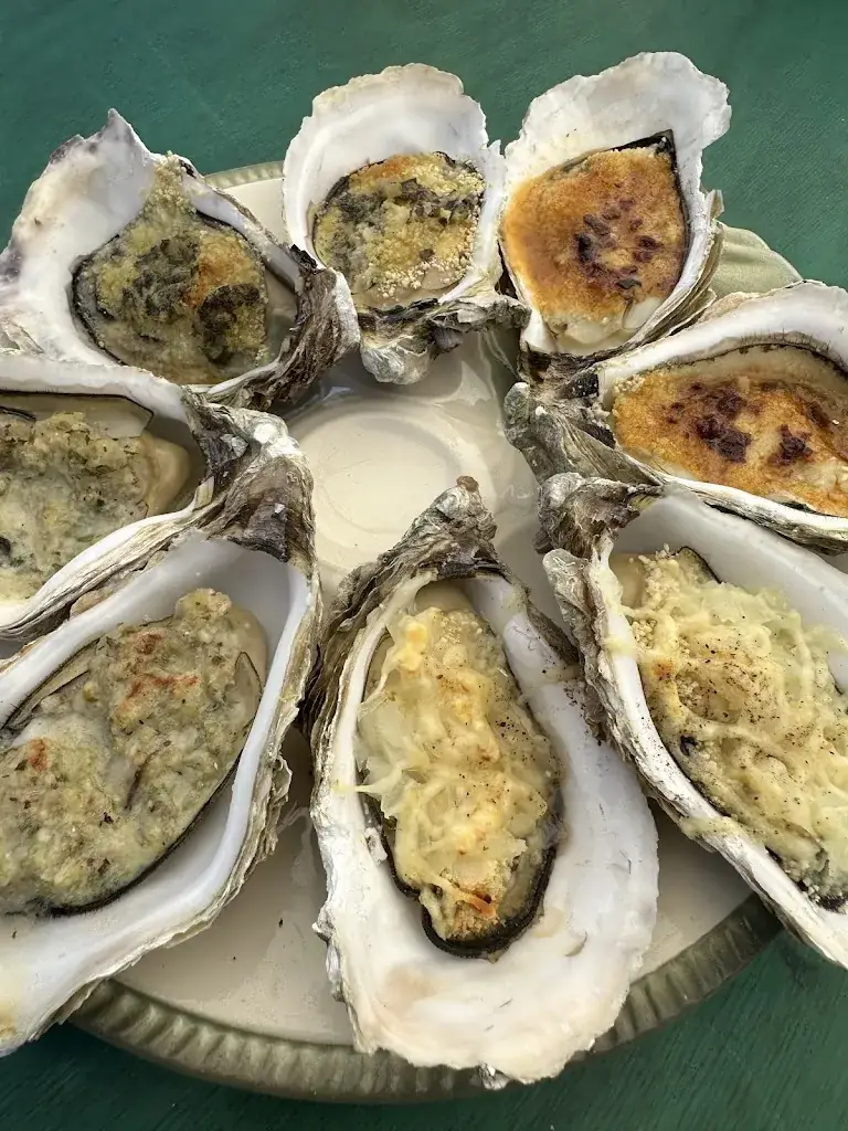 Shakira Bejai_Le Cercle des Huîtres_Bouzigues_review