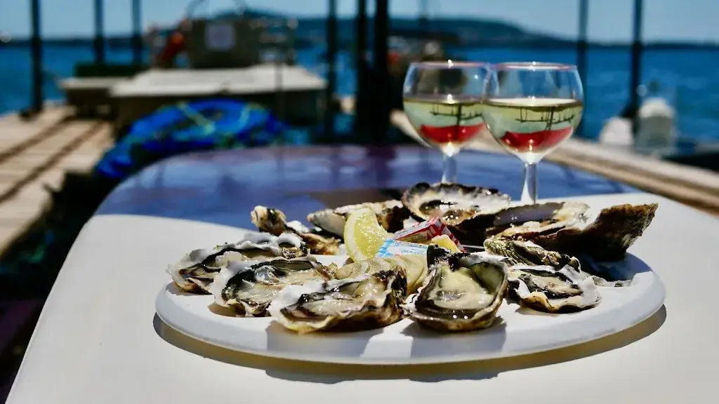 Le Cercle des Huîtres_Bouzigues_slider_image_3