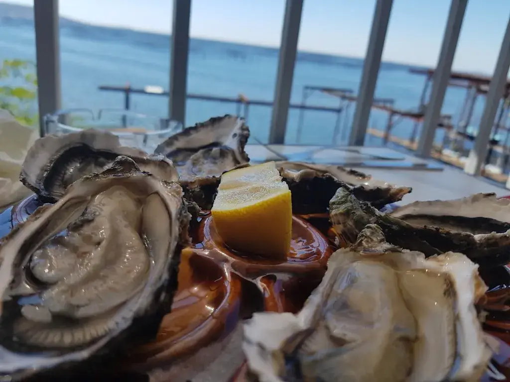 Anita Kurochkina_Chez Petit Pierre_Bouzigues_review