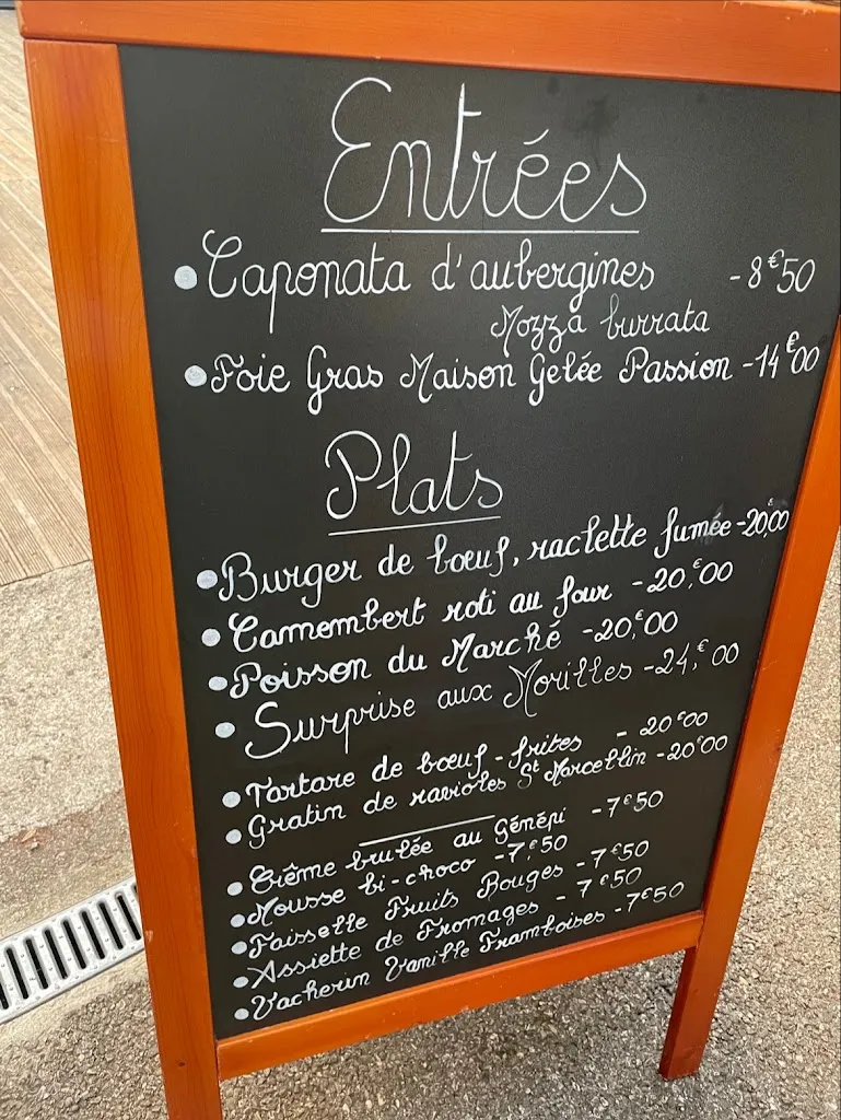Menu_Restaurant Le Funiculaire_Plateau-des-Petites-Roches_imagen_3