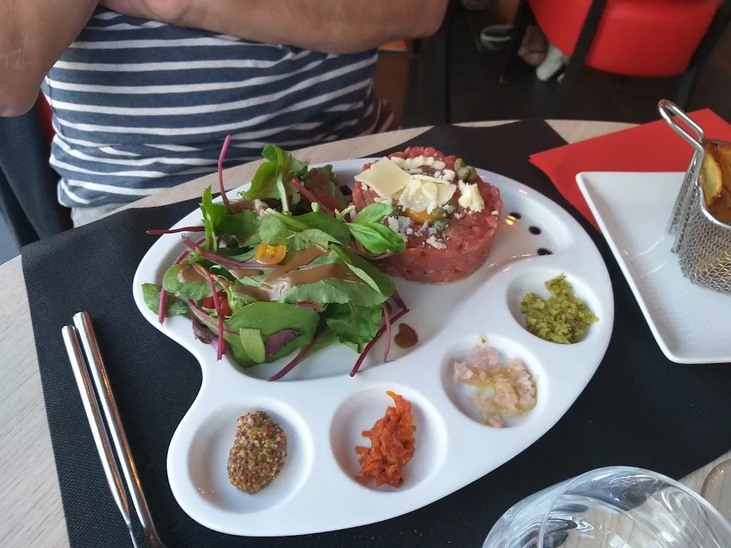 Menu_Restaurant Le Funiculaire_Plateau-des-Petites-Roches_imagen_8