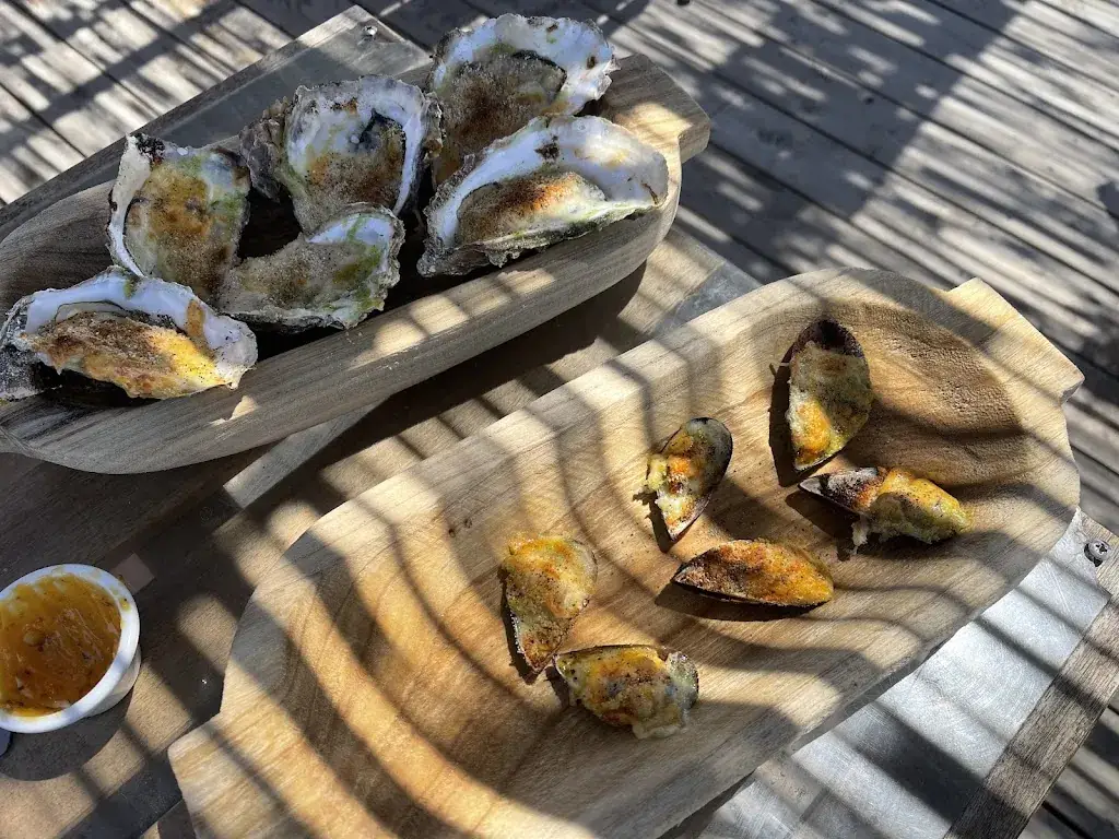 Le chalet Mas Millereau_Bouzigues_slider_image_3