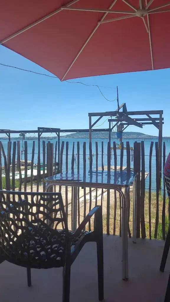 Emeline Inchauspé_Le Mas du Grand-Père_Bouzigues_review