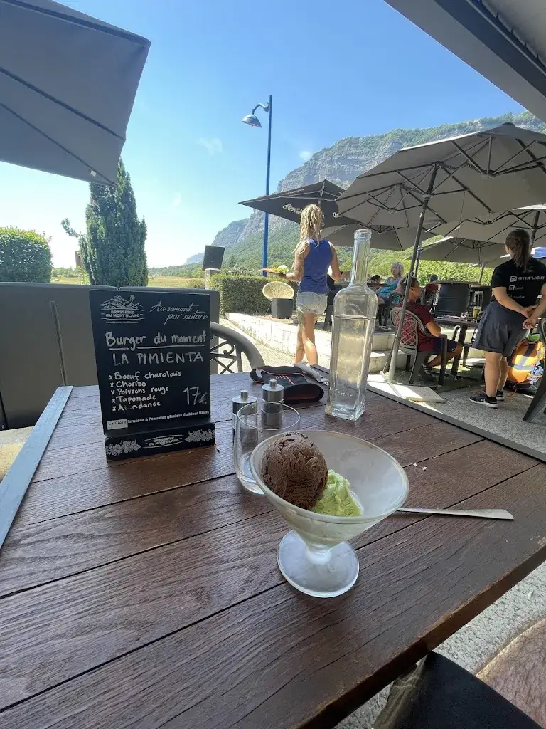 Malhar Mohite_L'ATTERRO_Lumbin_review